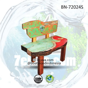 recycledboat bench